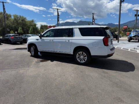 2023 GMC Yukon XL SLT