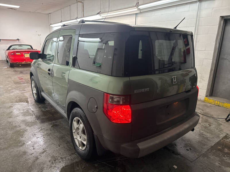 2005 Honda Element LX