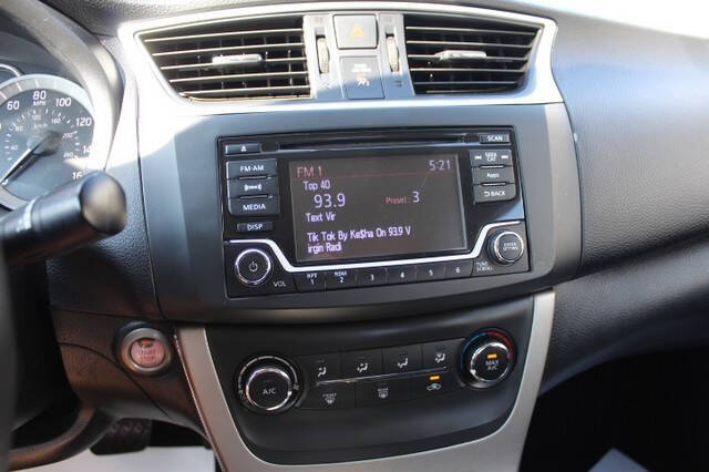 2015 Nissan Sentra SV