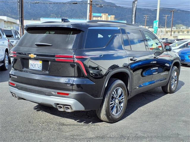 2024 Chevrolet Traverse LT