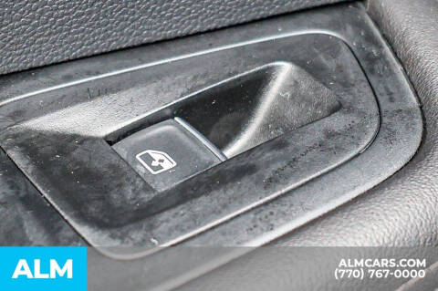 2025 Volkswagen Atlas SE