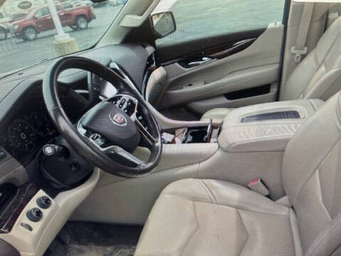 2015 Cadillac Escalade Luxury