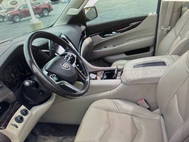 2015 Cadillac Escalade Luxury