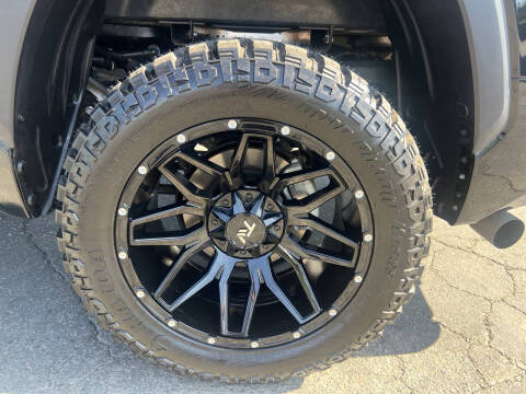 2022 Toyota Tundra SR5