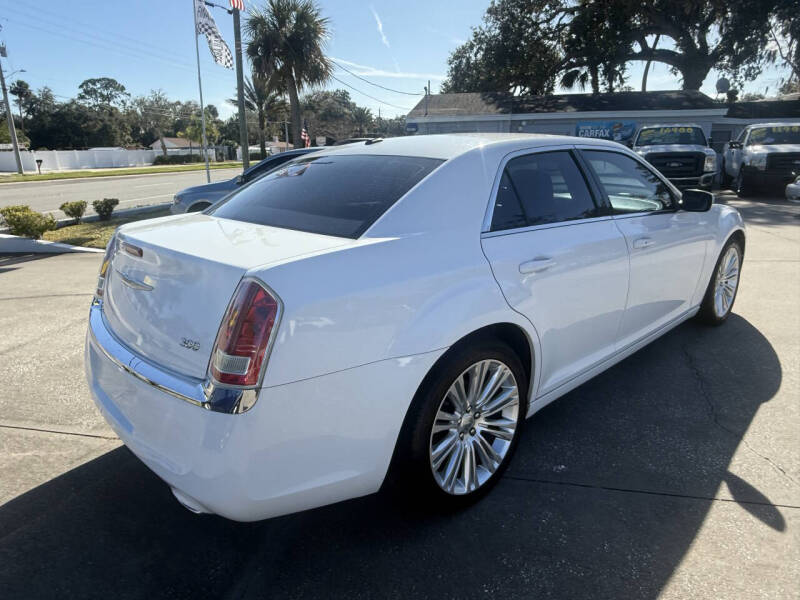 2014 Chrysler 300
