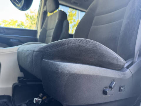 2015 Dodge Grand Caravan SXT Plus