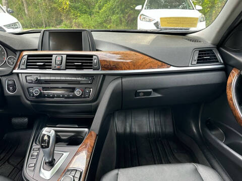 2015 BMW 3 Series 328i