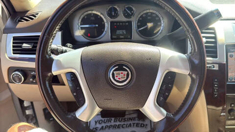 2011 Cadillac Escalade Premium