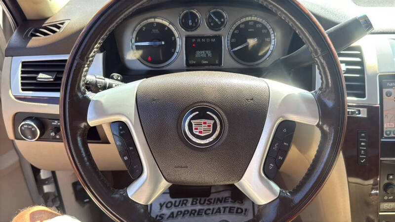 2011 Cadillac Escalade Premium