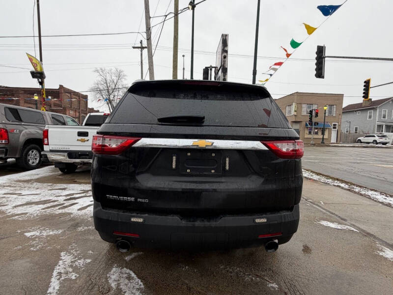 2018 Chevrolet Traverse LS