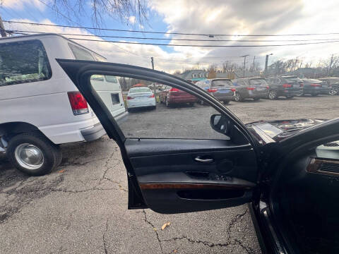 2011 BMW 3 Series 328i