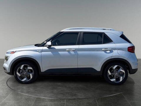 2021 Hyundai Venue SEL