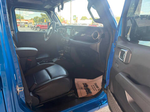2023 Jeep Wrangler Sahara Altitude