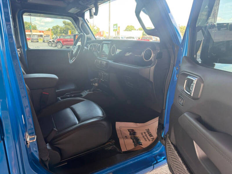 2023 Jeep Wrangler Sahara Altitude