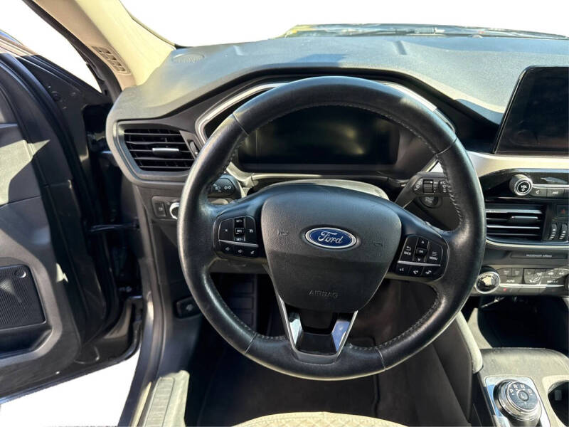 2020 Ford Escape Hybrid SE Sport