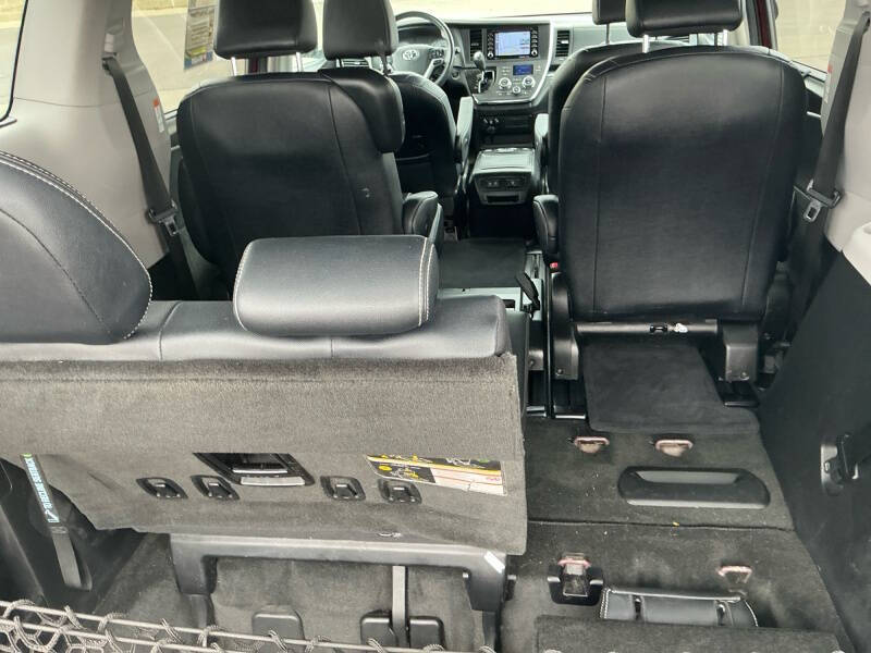 2018 Toyota Sienna