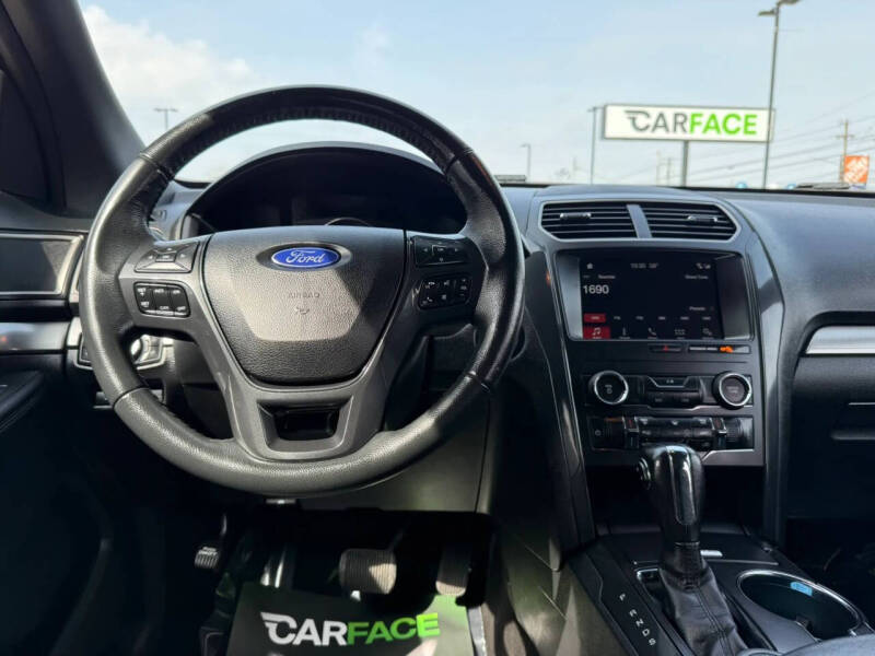 2019 Ford Explorer XLT