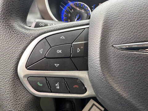 2017 Chrysler Pacifica Touring Plus