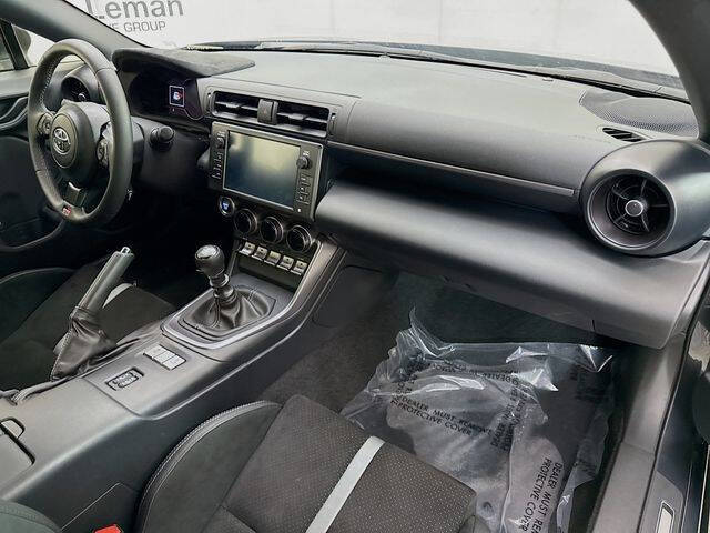 2024 Toyota GR86 Premium