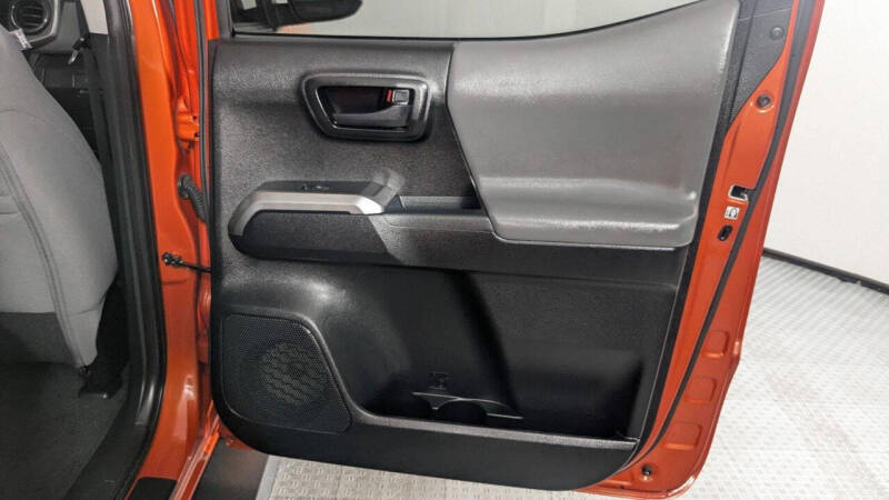 2018 Toyota Tacoma SR5 V6