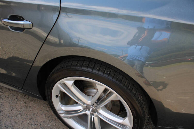 2013 Audi S8 4.0T quattro