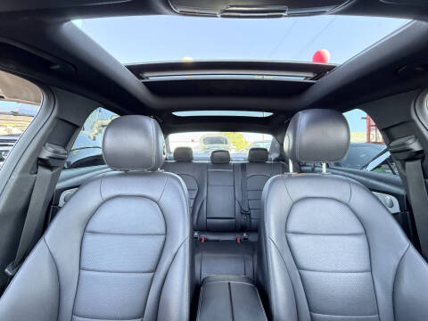 2019 Mercedes-Benz C-Class C 300