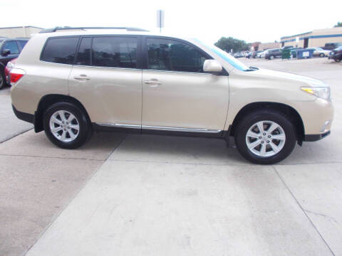 2012 Toyota Highlander SE