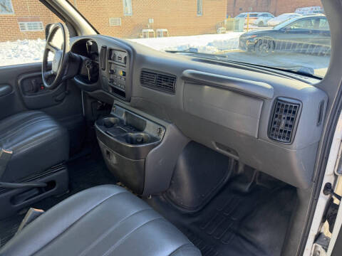 2002 Chevrolet Express 1500