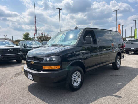 2025 Chevrolet Express 2500
