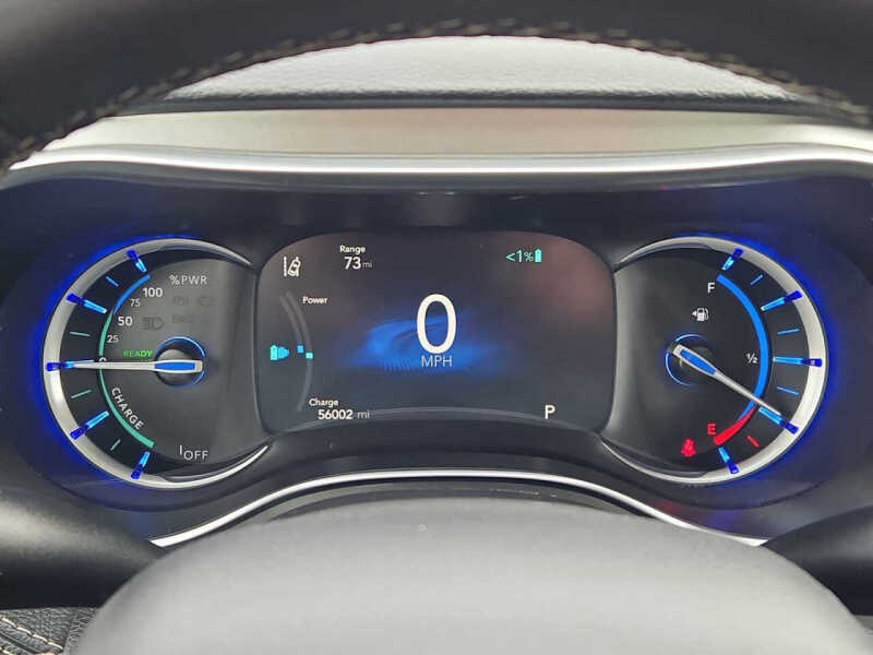 2024 Chrysler Pacifica Plug-In Hybrid
