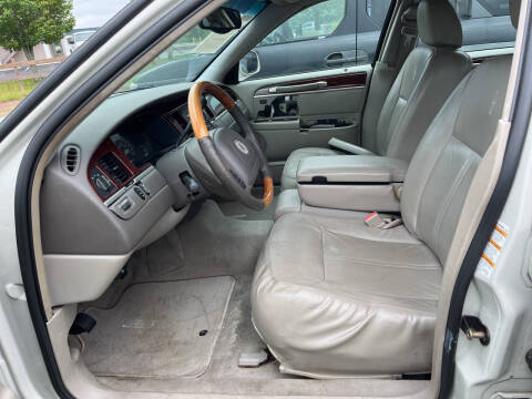 2004 Lincoln Town Car Ultimate
