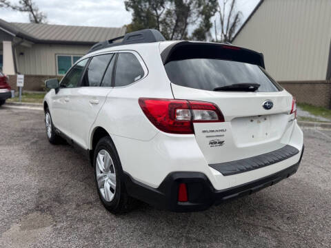 2018 Subaru Outback 2.5i