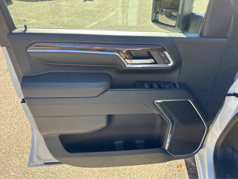 2024 GMC Sierra 2500HD SLE