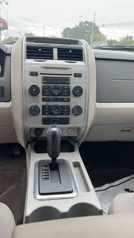 2011 Ford Escape XLT