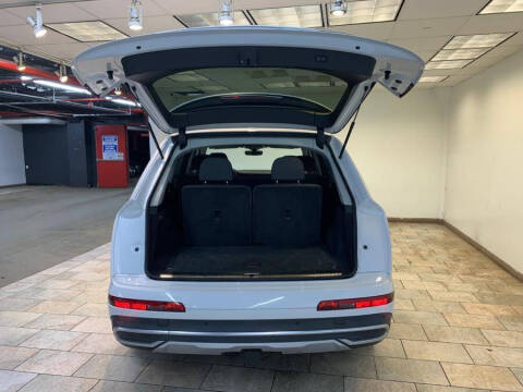 2022 Audi Q7 quattro Premium Plus 55 TFSI