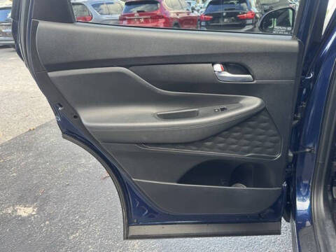 2020 Hyundai Santa Fe SE