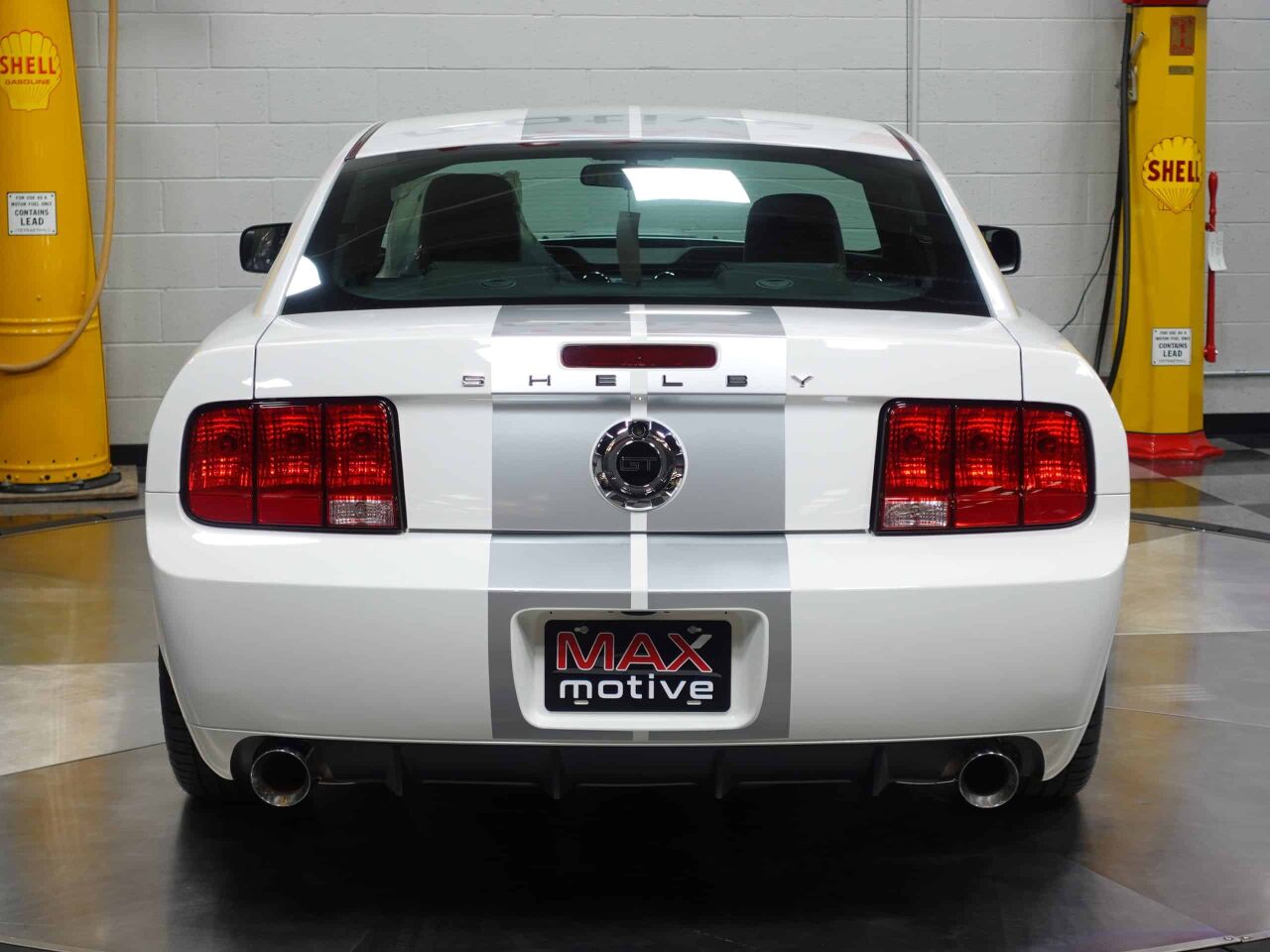 2007 Ford Mustang 52