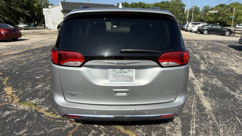 2019 Chrysler Pacifica Limited