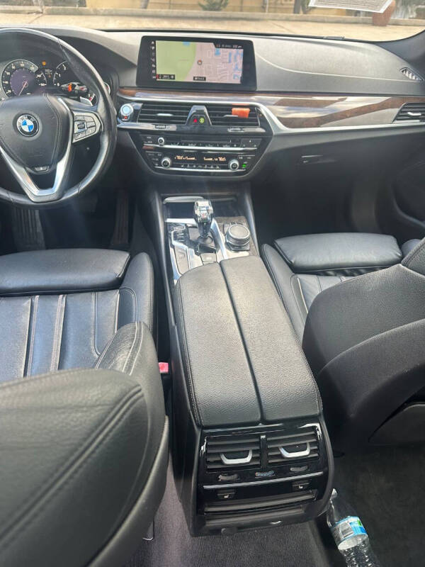 2017 BMW 5 Series 540i xDrive