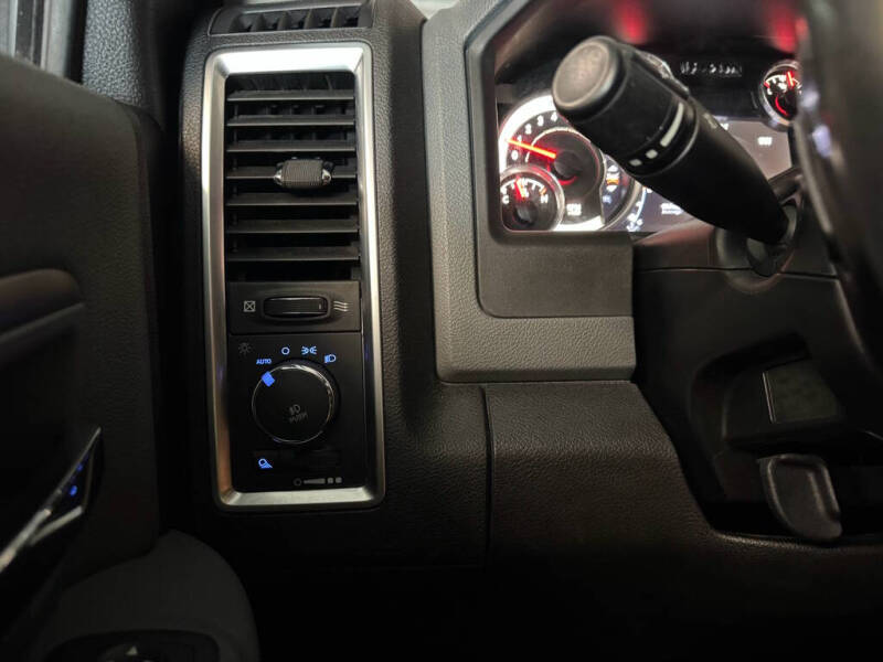 2017 RAM 1500 Big Horn
