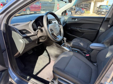 2020 Hyundai Accent SE