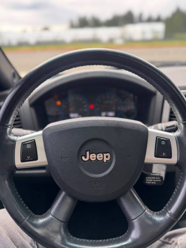 2010 Jeep Grand Cherokee SRT8