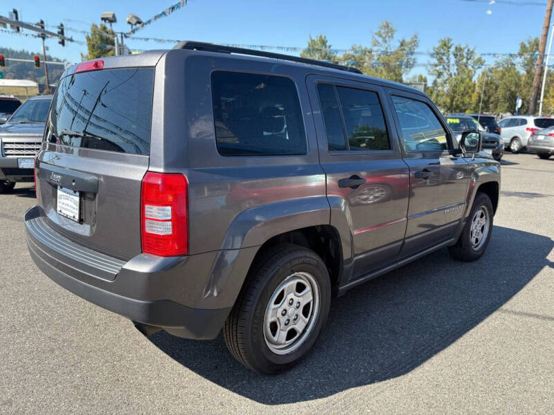2016 Jeep Patriot Sport