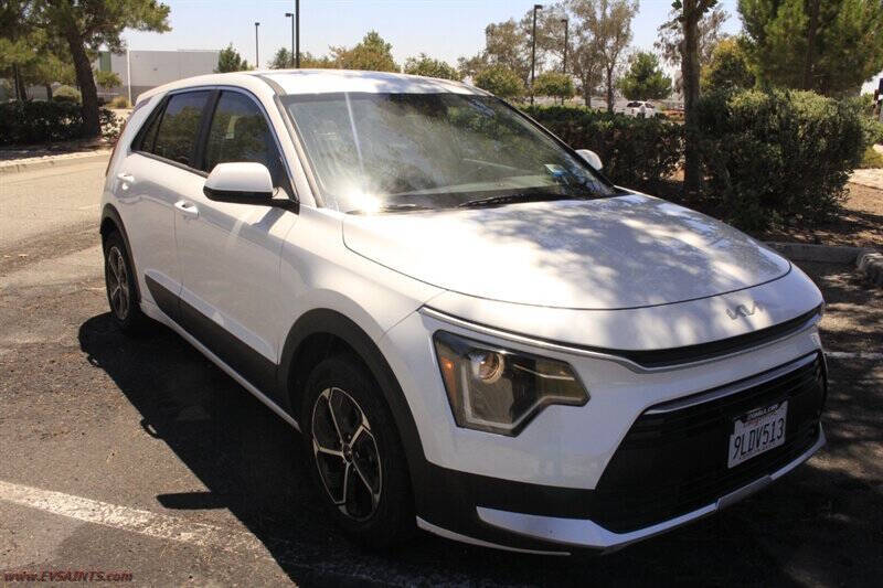 2024 Kia Niro LX