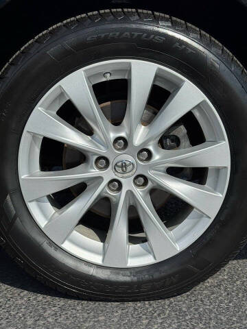 2013 Toyota Venza LE