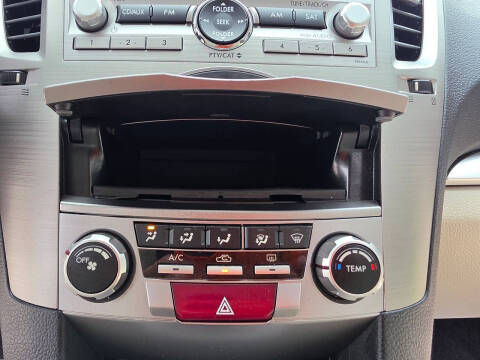 2011 Subaru Outback 2.5i Premium