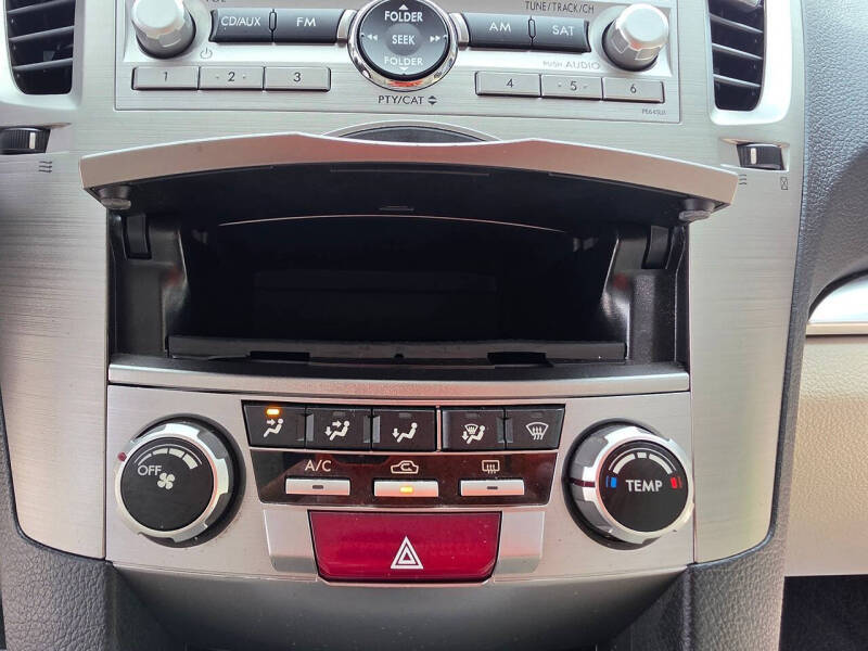 2011 Subaru Outback 2.5i Premium