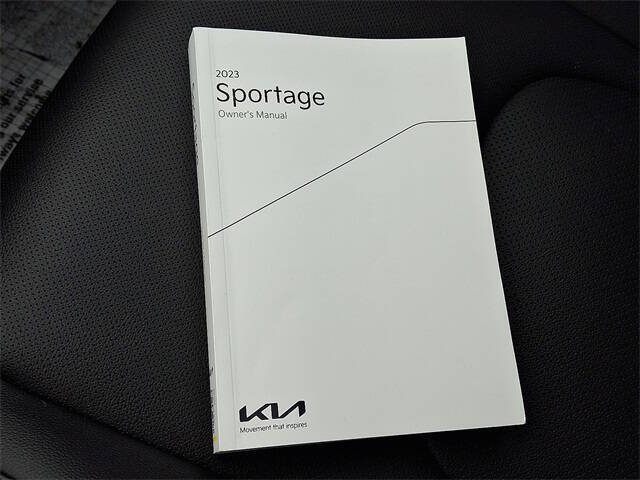 2023 Kia Sportage EX