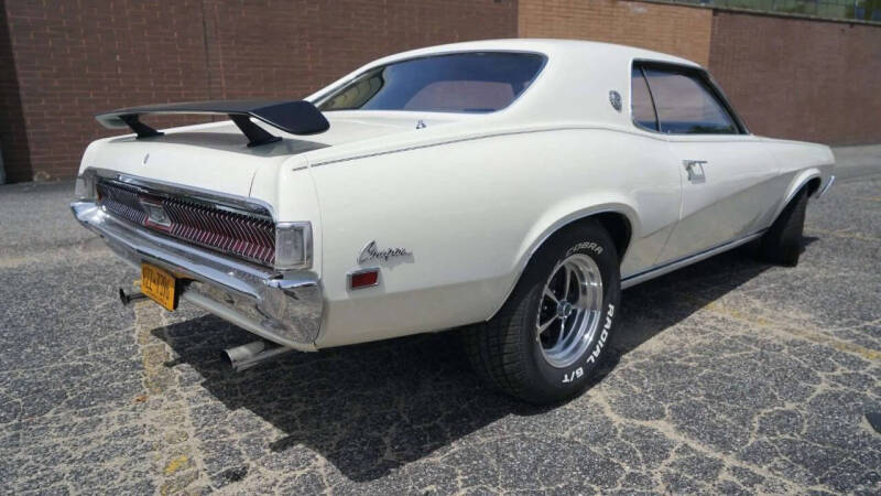 1969 Mercury Cougar XR7
