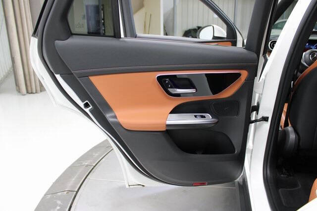 2023 Mercedes-Benz GLC GLC 300